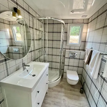 Na Kaszubach Z Bania Jacuzzi - Golubie - Sikorska Dolina Iii * Stara Sikorska Huta